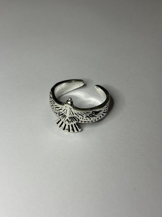 Eagle ring