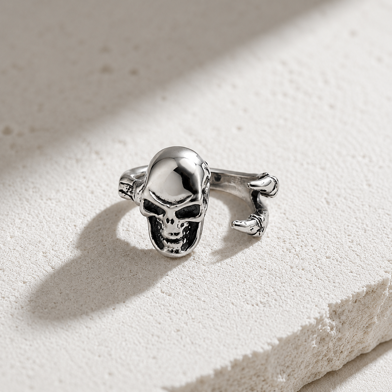 SKULL CLAW