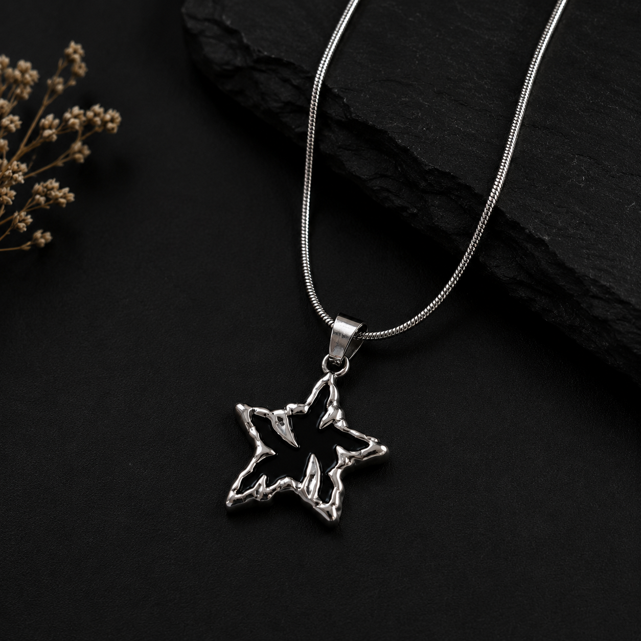 BLACK STAR PENDANT